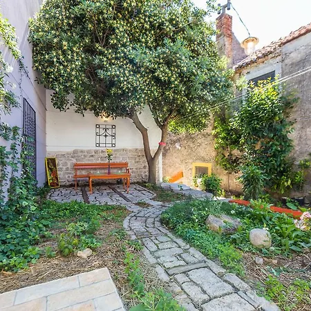 Holiday Santini Biograd na Moru