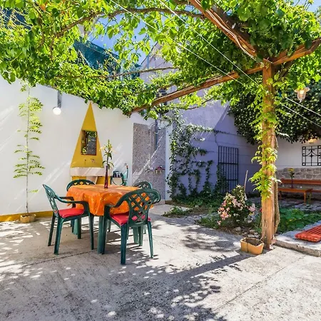 Nyaraló Holiday Santini